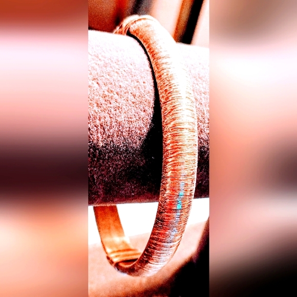 Sterling Silver 9.25 Bangle size 7 Bracelet. - Picture 1 of 7